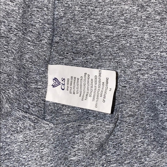 CLS scrunch butt gym pants medium - Picture 2 of 8